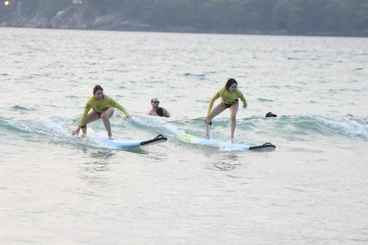 Baan Andaman Sea Surf Hotell Patong Exteriör bild
