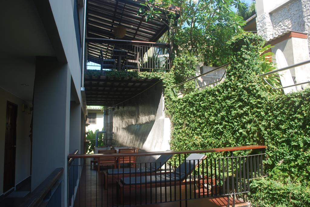 Baan Andaman Sea Surf Hotell Patong Exteriör bild