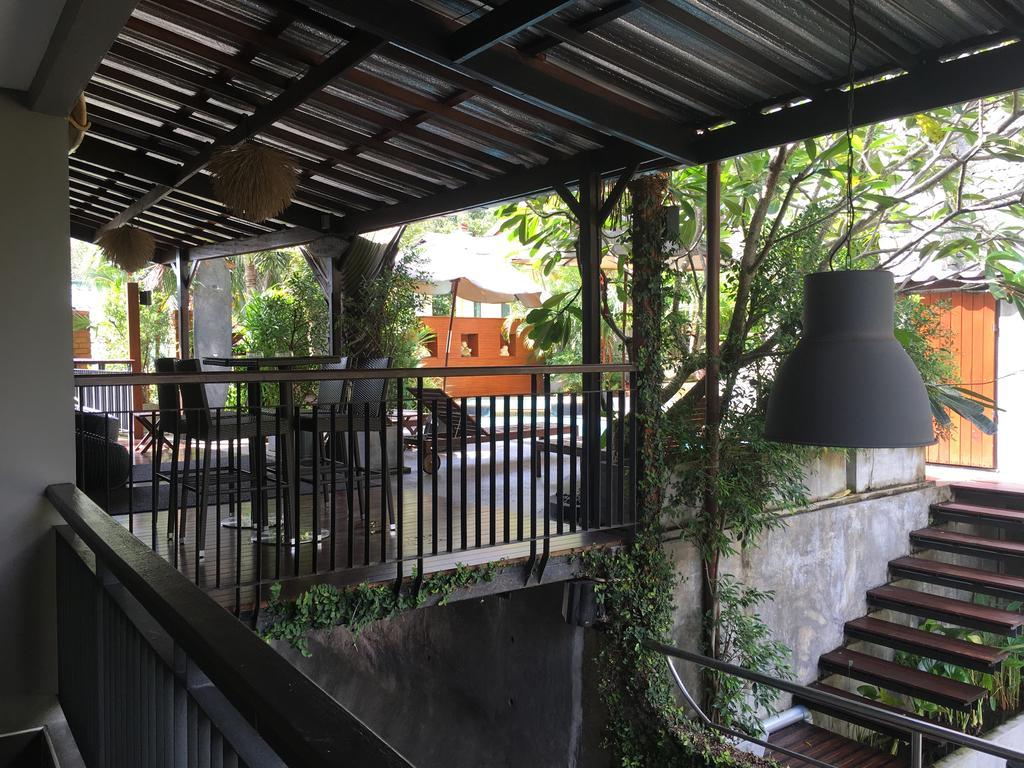 Baan Andaman Sea Surf Hotell Patong Exteriör bild