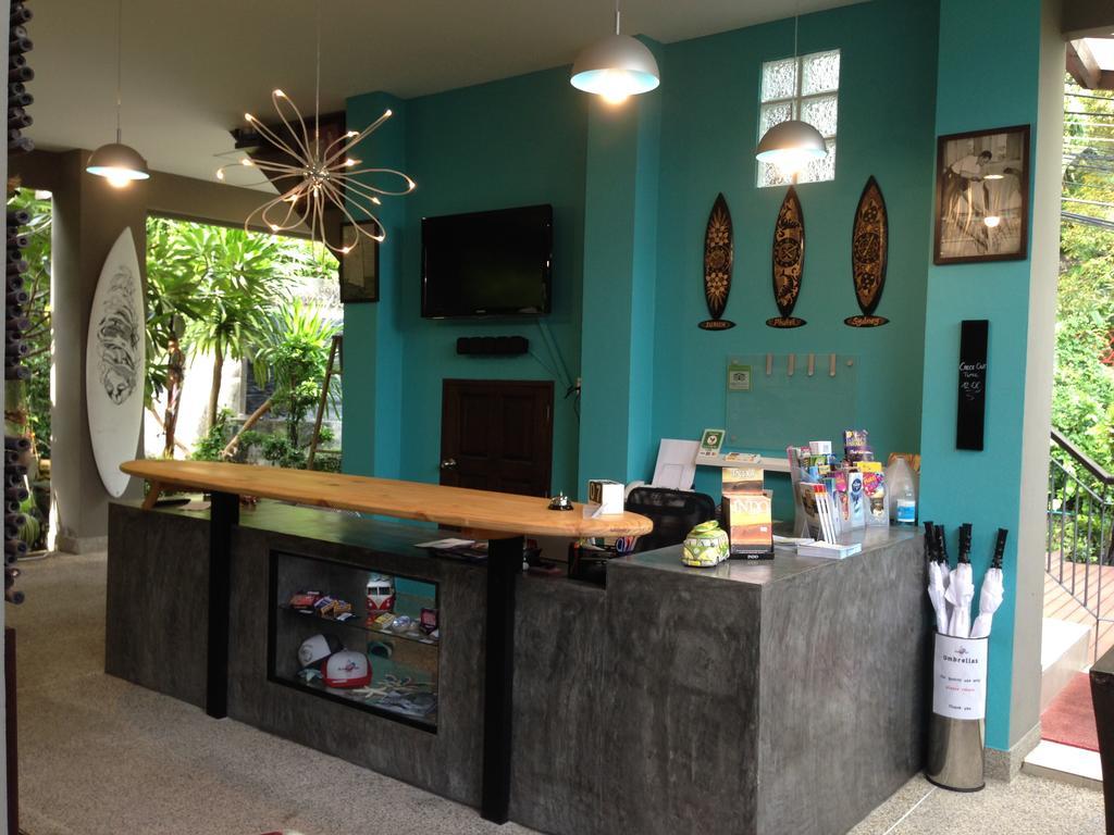 Baan Andaman Sea Surf Hotell Patong Exteriör bild