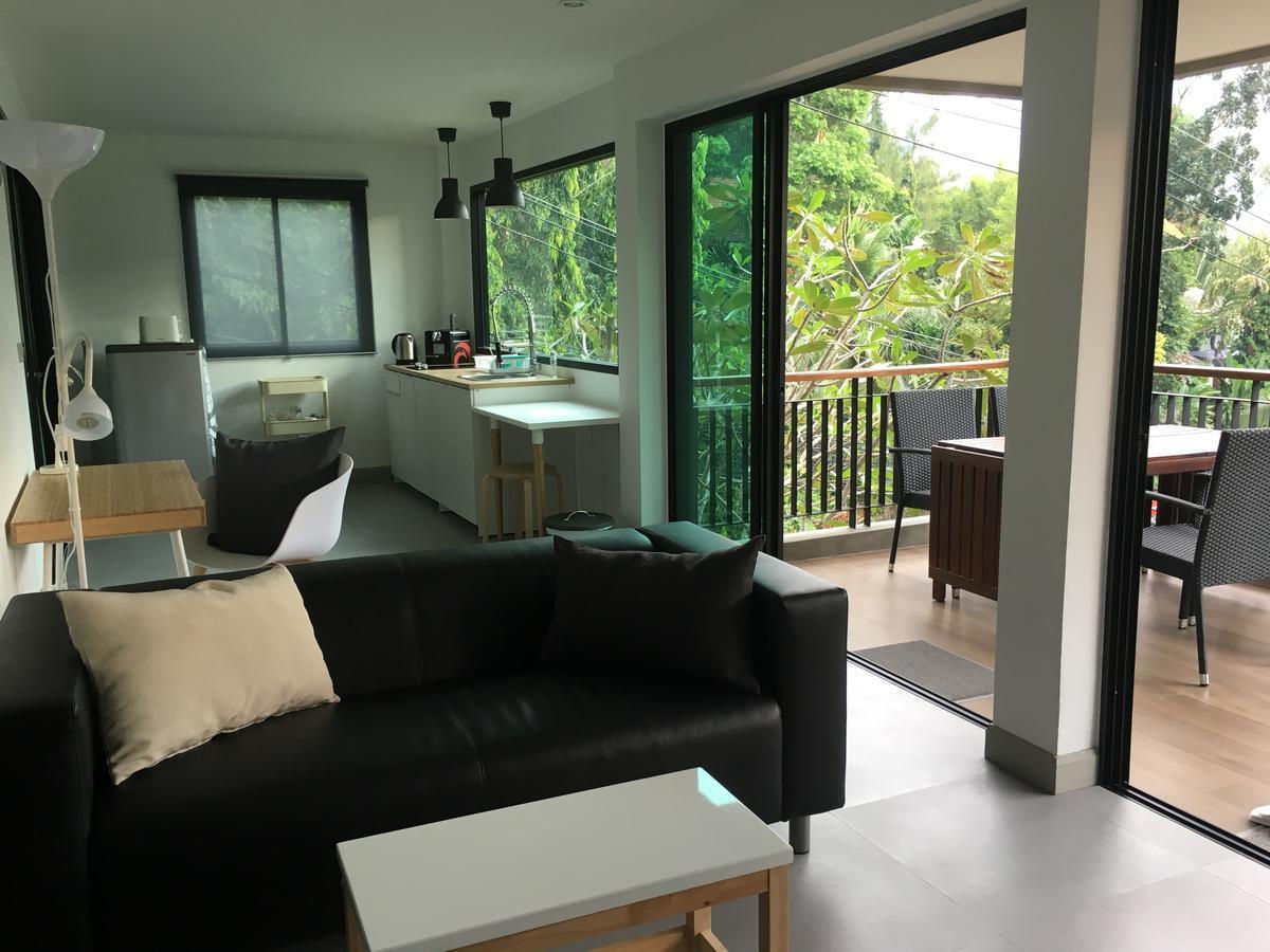 Baan Andaman Sea Surf Hotell Patong Exteriör bild