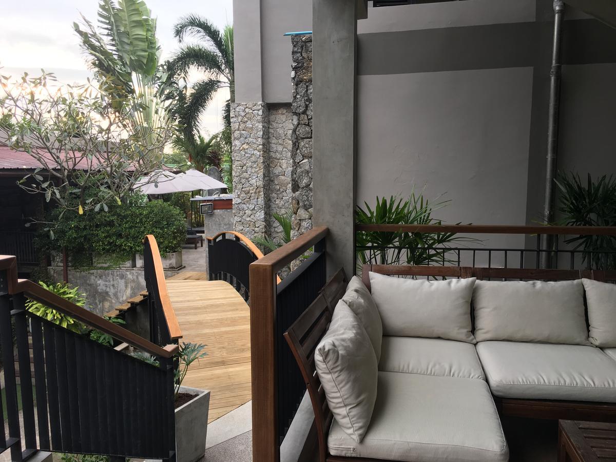 Baan Andaman Sea Surf Hotell Patong Exteriör bild
